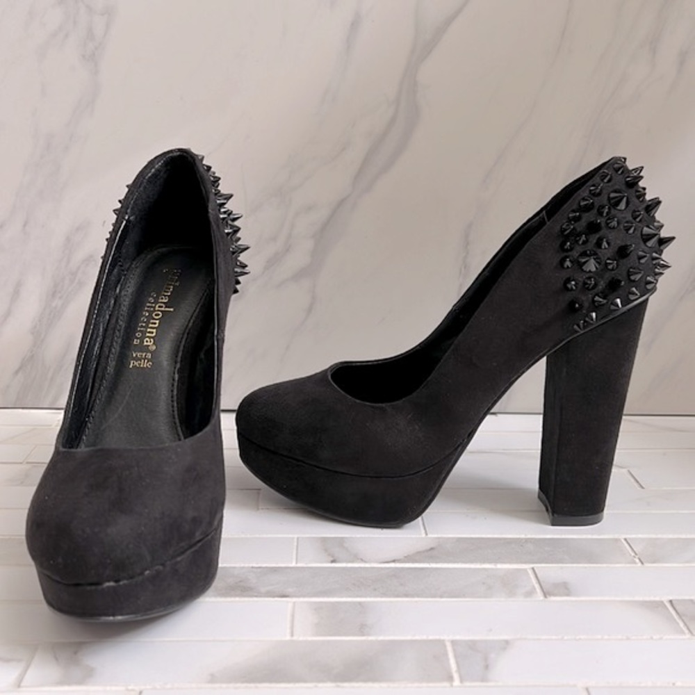 Primadonna Black Spike Detail Pumps Size 6